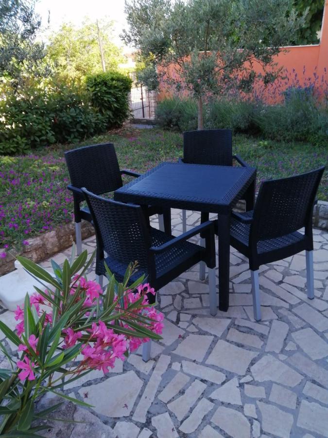 Apartment Lavanda Premantura Luaran gambar