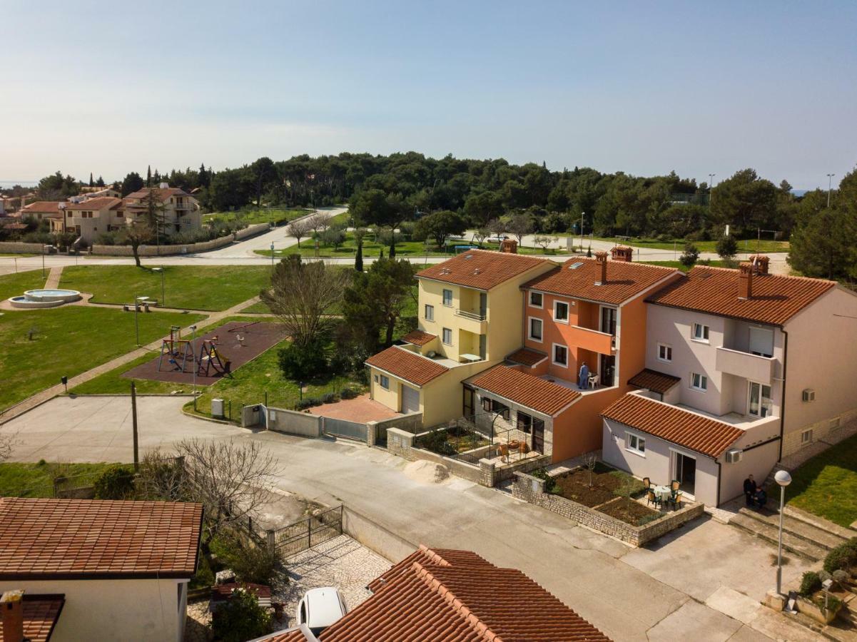 Apartment Lavanda Premantura Luaran gambar