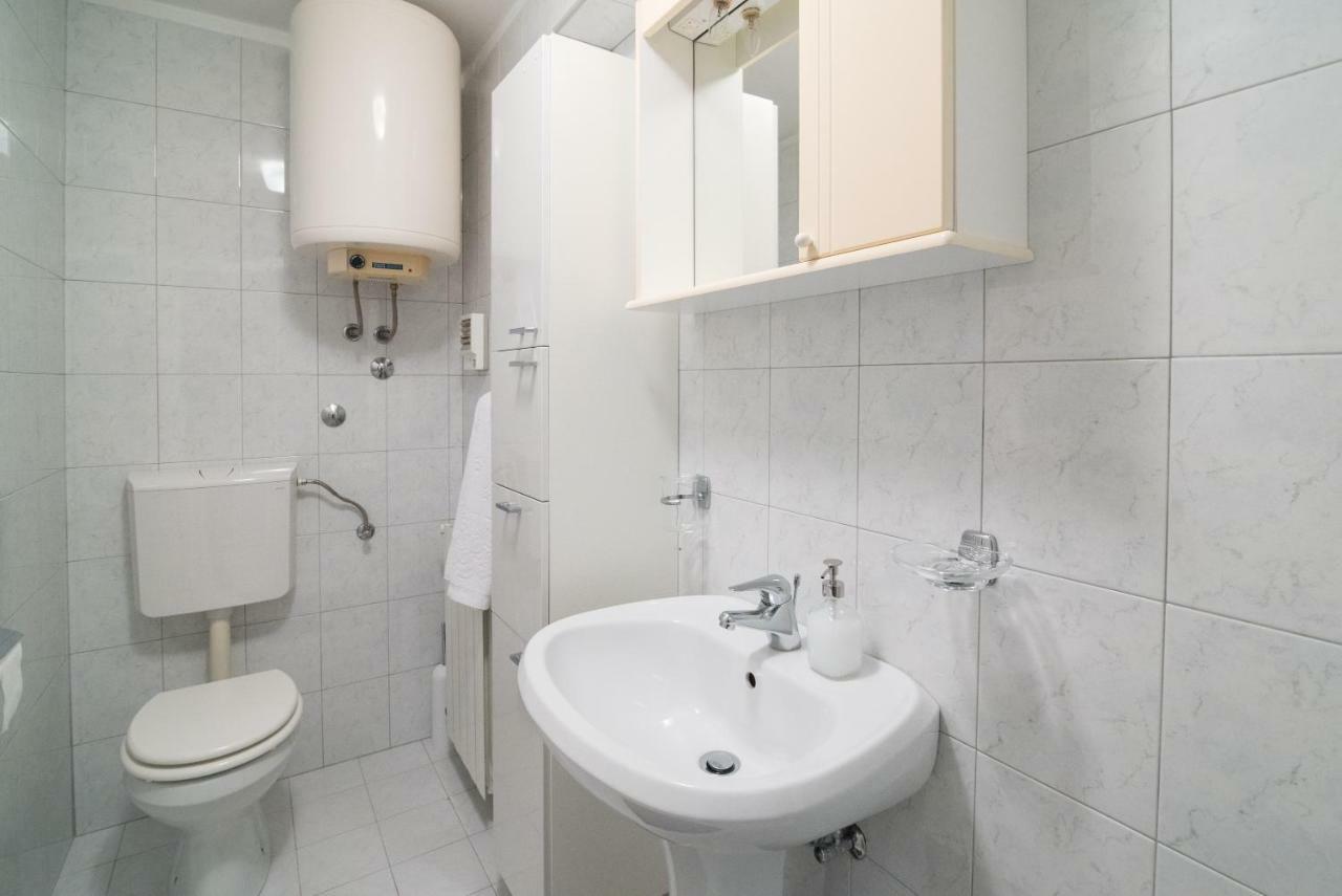 Apartment Lavanda Premantura Luaran gambar