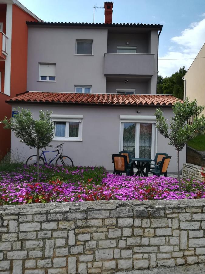 Apartment Lavanda Premantura Luaran gambar